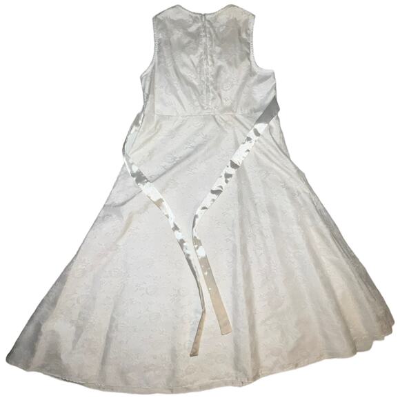 Bonnie Jean Size 10 White Lace Flower Girl Dress - Made in the USA - Picture 5 of 5